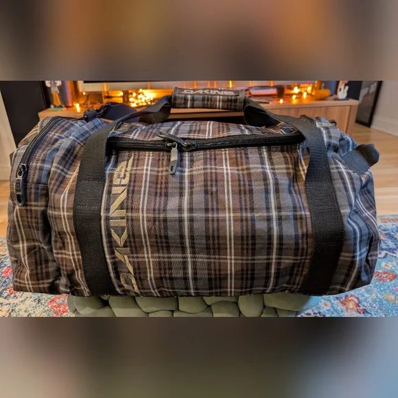 Retro Dakine 51L EQ Bag. Brown Plaid Duffle Bag - Picture 6 of 6